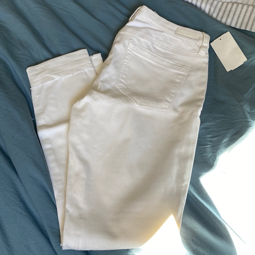 Blank NYC White Capris - New